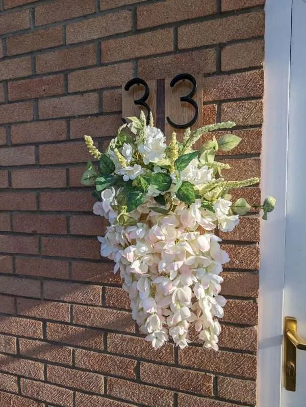House number/address sign planter - Solid Oak and Black Walnut