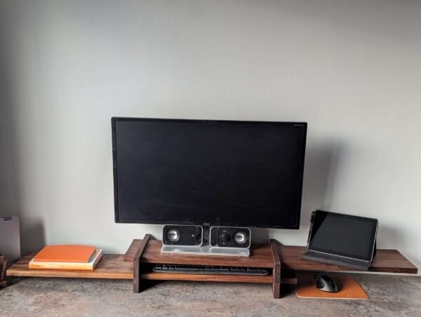 An elegant and stylish solid Black Walnut vinyl storage rack for either 12" LPs or 7" Singles that you'll love to have on display.