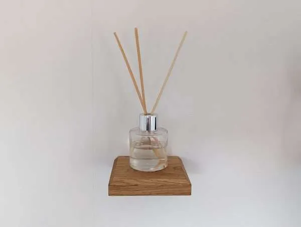 Small Floating Shelf - Solid Oak - Screw in Shelf