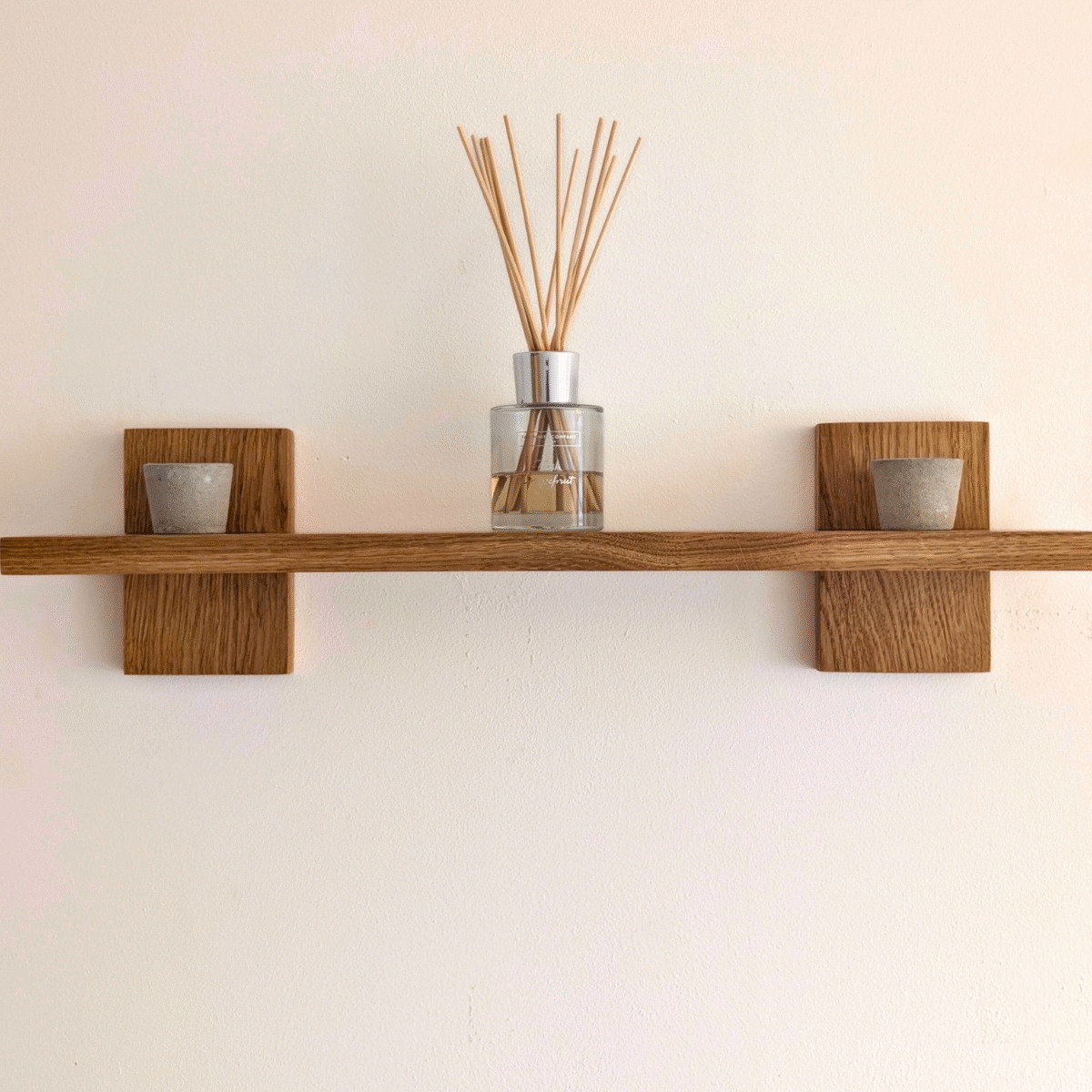 Modern Solid Oak Scandi Floating Shelf straight image with ornaments