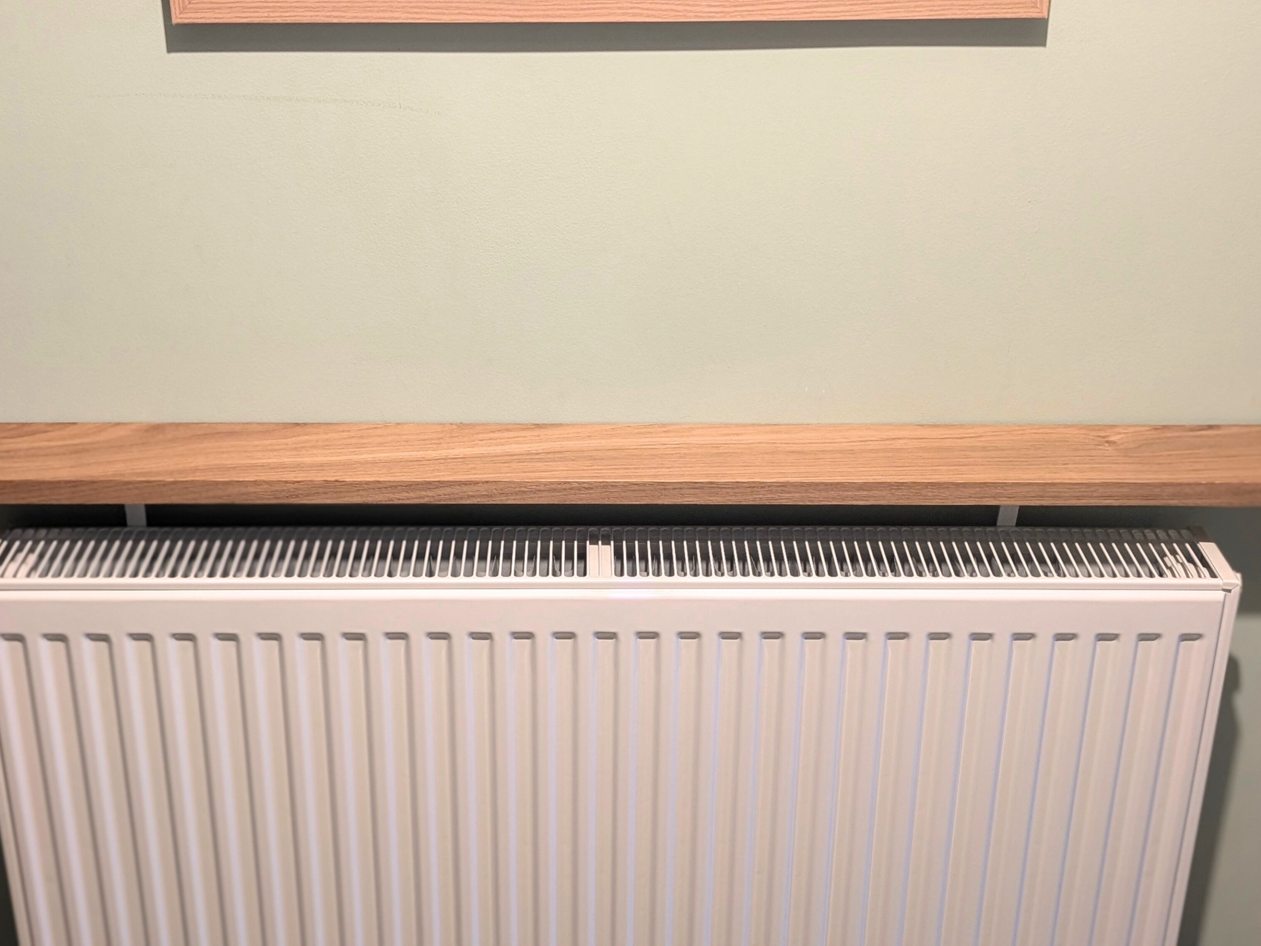 120cm no drill oak radiator shelf -10cm depth straight image